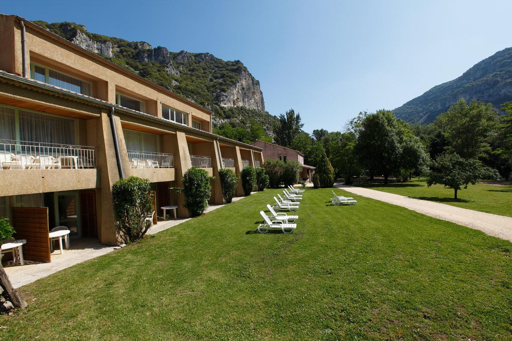 Vacanceole - Le Domaine De Chames - Pont D'Arc Валлон-Пон-д'Арк Екстер'єр фото
